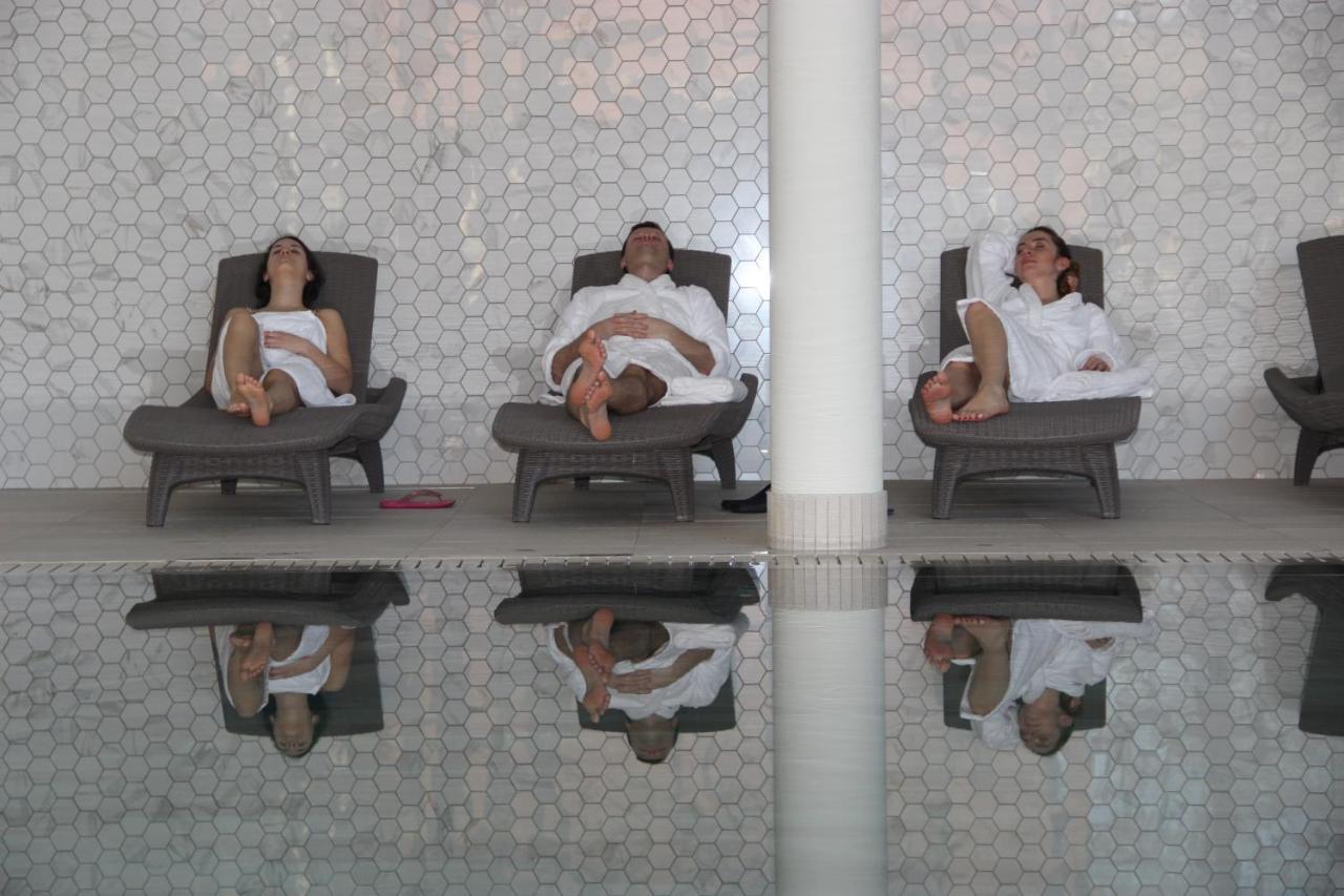 Seapark Hotel Wellness & Spa 코워브제크 외부 사진