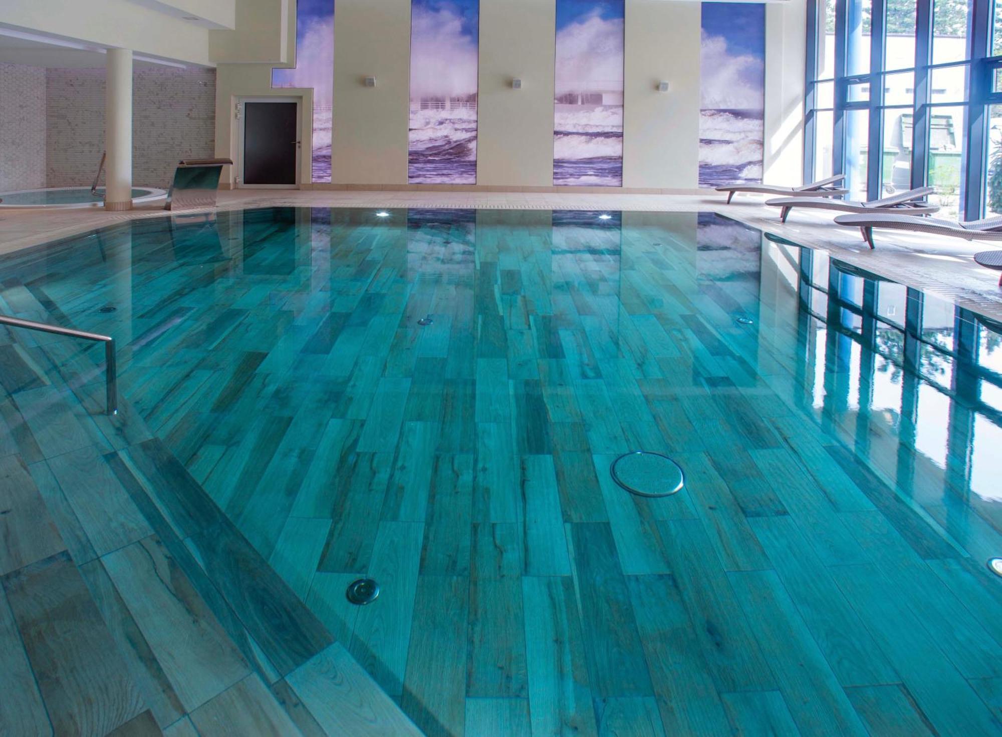 Seapark Hotel Wellness & Spa 코워브제크 외부 사진