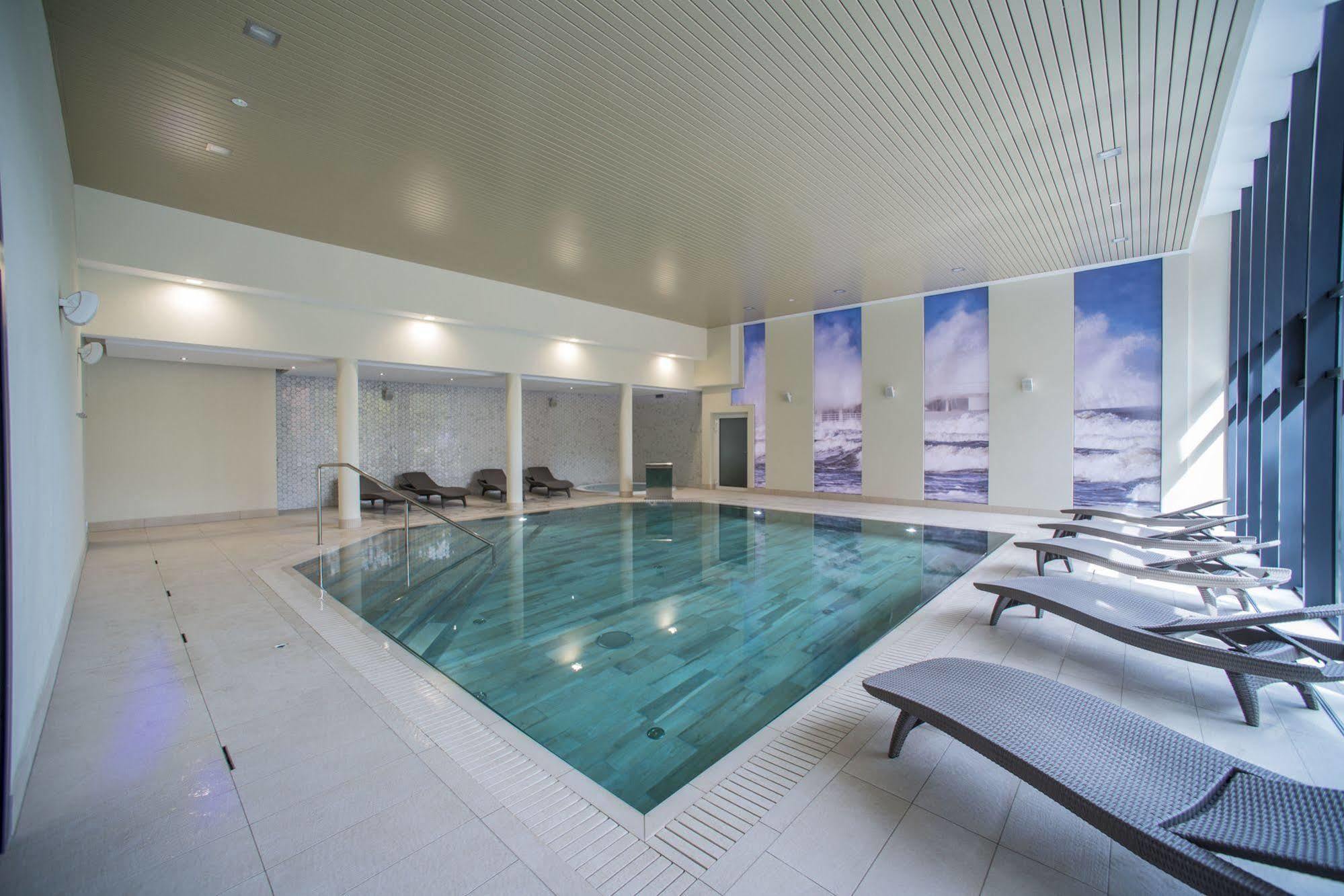 Seapark Hotel Wellness & Spa 코워브제크 외부 사진
