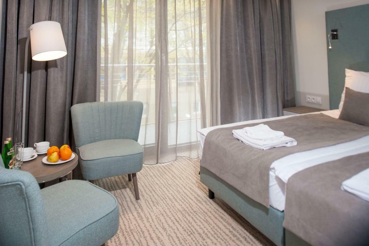 Seapark Hotel Wellness & Spa 코워브제크 외부 사진